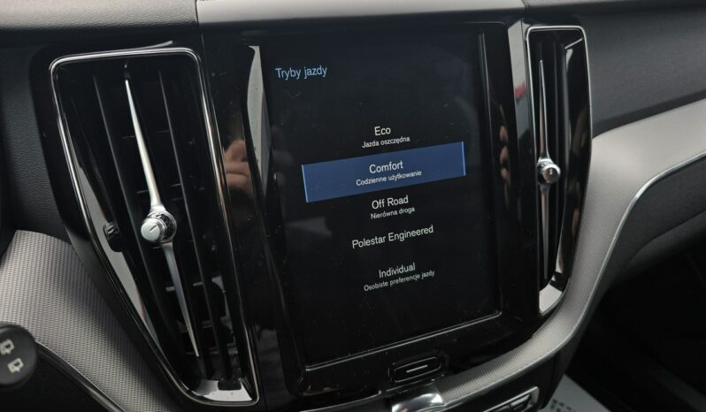 Volvo XC 60 R-DESIGN 2.0 D4 190KM AWD 4×4 Salon PL GWARANCJA 3 LATA Zamiana FV 23% full