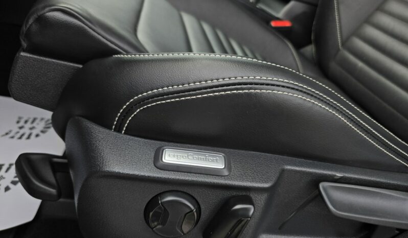 Volkswagen Passat ELEGANCE +Dynaudio +Virtual DSG Salon PL Serwis ASO GWARANCJA FV 23% full
