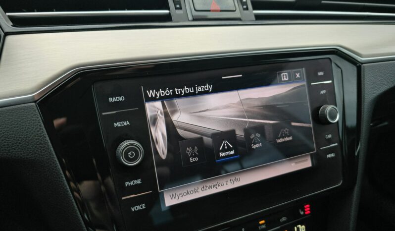 Volkswagen Passat ELEGANCE +Dynaudio +Virtual DSG Salon PL Serwis ASO GWARANCJA FV 23% full