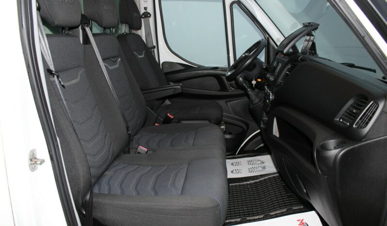 Iveco Daily 35S16H3 IGLOOCAR IZOTERMA 3.0 HPI Salon PL GWARANCJA SelectCar+ FV 23% full