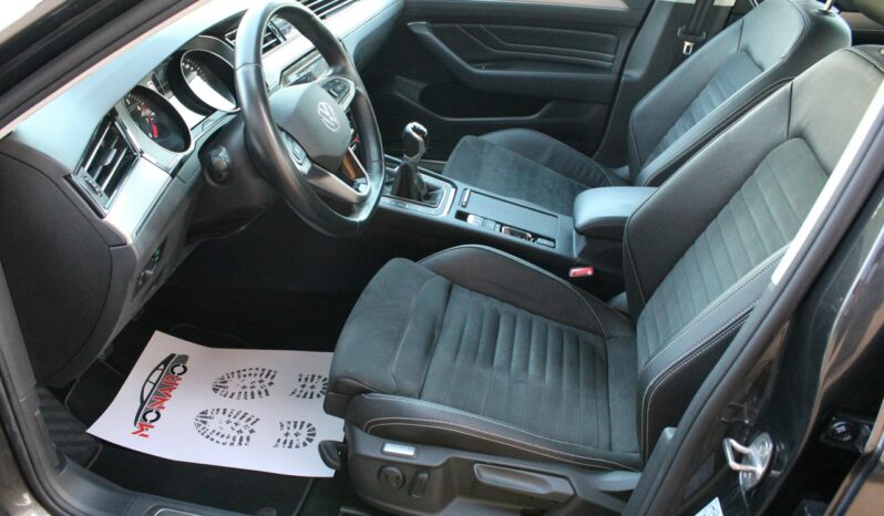 Volkswagen Passat ELEGANCE 1.5 TSI 150KM Salon Polska GWARANCJA i RAPORT SelectCar+ full