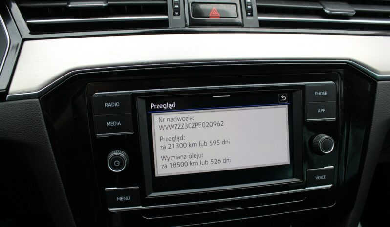 Volkswagen Passat ELEGANCE 2.0 TDI DSG Salon Polska GWARANCJA i RAPORT SelectCar+ FV 23% full