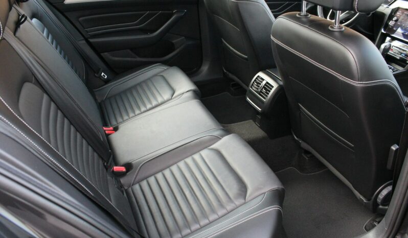 Volkswagen Passat ELEGANCE Dynaudio DSG Salon Polska GWARANCJA i RAPORT SelectCar+ FV23% full