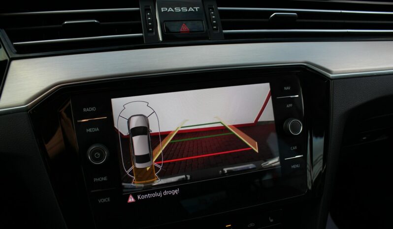 Volkswagen Passat ELEGANCE Dynaudio DSG Salon Polska GWARANCJA i RAPORT SelectCar+ FV23% full