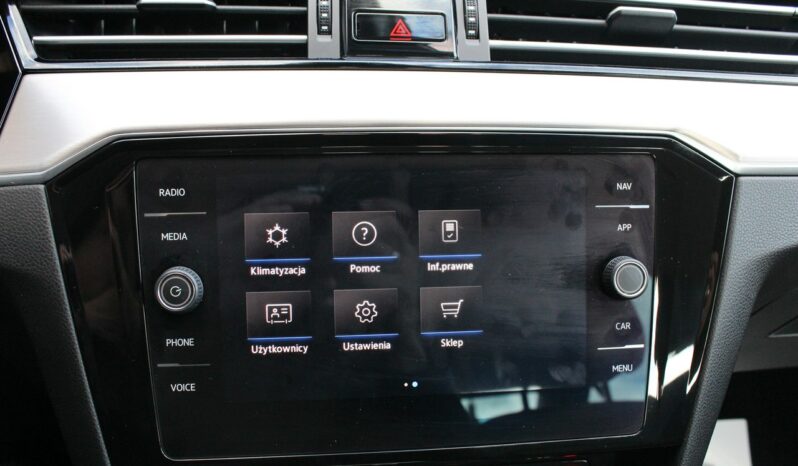 Volkswagen Passat ELEGANCE Dynaudio DSG Salon Polska GWARANCJA i RAPORT SelectCar+ FV23% full