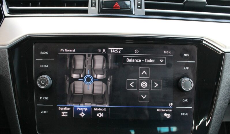 Volkswagen Passat ELEGANCE Dynaudio DSG Salon Polska GWARANCJA i RAPORT SelectCar+ FV23% full