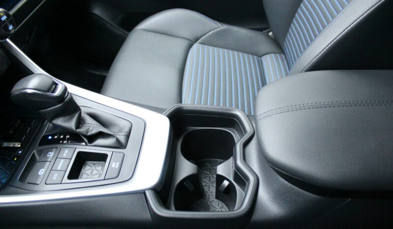 Toyota RAV-4 SELECTION 2.5 HYBRID Salon Polska GWARANCJA i RAPORT SelectCar+ FV 23% full