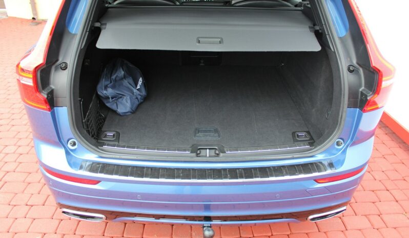 Volvo XC 60 R-DESIGN 2.0 D4 190KM AWD Salon PL GWARANCJA i RAPORT SelectCar+ FV23% full