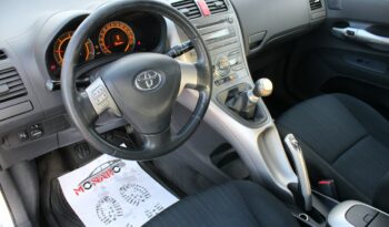 Toyota Auris 1.4 D-4D 90KM Od 2016 roku jeden właściciel Zadbany stan full