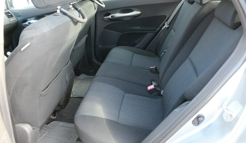 Toyota Auris 1.4 D-4D 90KM Od 2016 roku jeden właściciel Zadbany stan full