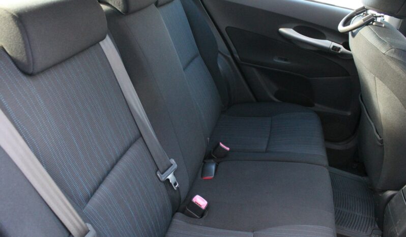 Toyota Auris 1.4 D-4D 90KM Od 2016 roku jeden właściciel Zadbany stan full