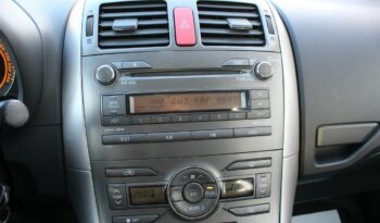 Toyota Auris 1.4 D-4D 90KM Od 2016 roku jeden właściciel Zadbany stan full