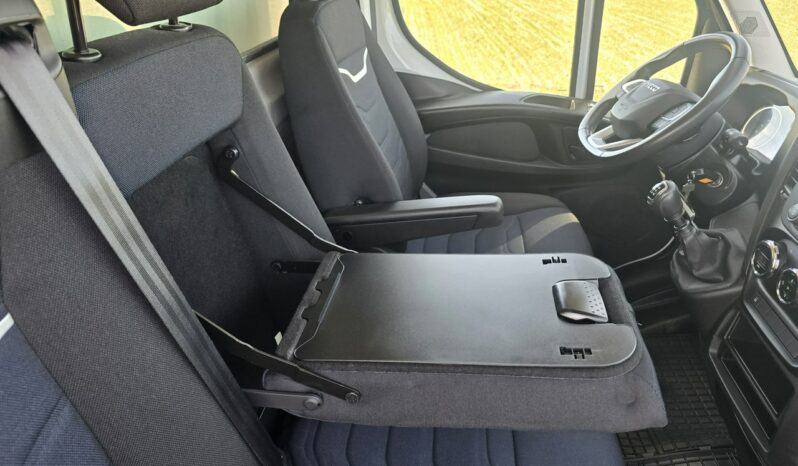 Iveco Daily 35S16H3 IGLOOCAR 3.0 HPI Salon Polska Sprzedaje 1 właściciel FV 23% full
