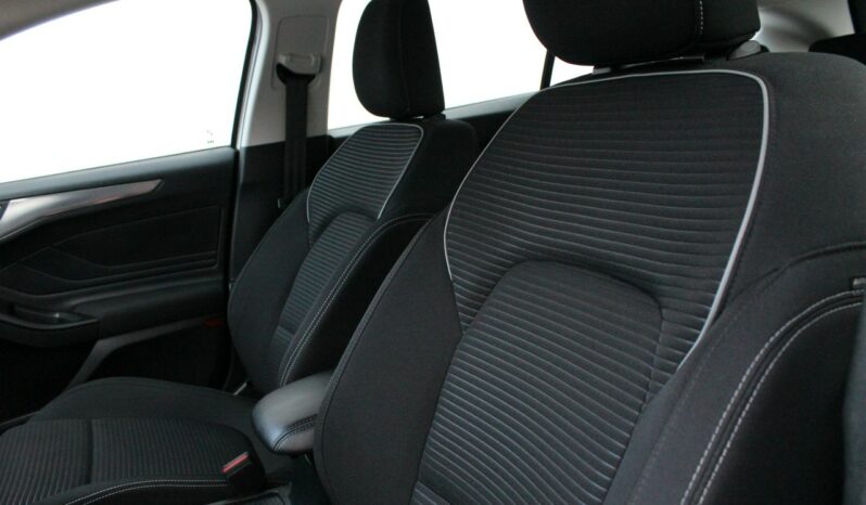 Ford Focus TITANIUM EcoBoost Salon Polska 2023 Serwis Zamiana Finansowanie FV 23% full