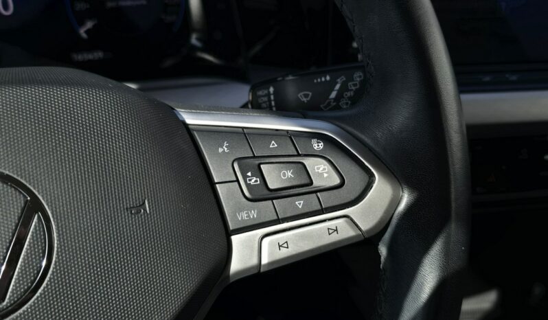 Volkswagen Golf VIII Variant 2.0 TDI Salon Polska Serwis Finansowanie Zamiana FV 23% full