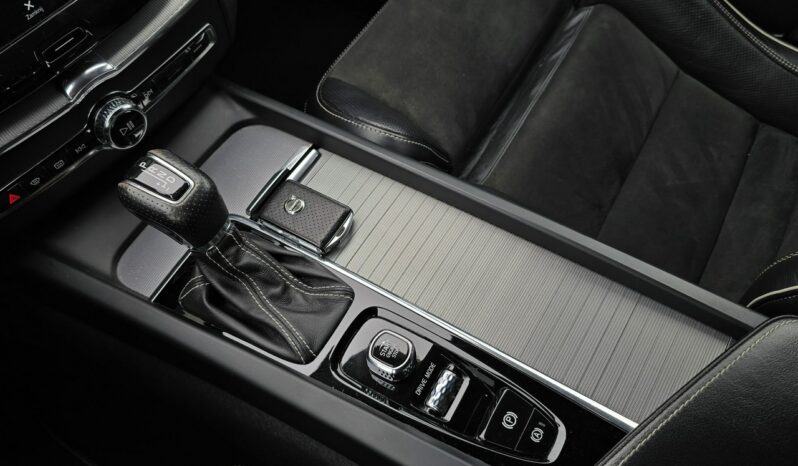 Volvo XC 60 R-DESIGN 2.0 D4 190KM 4×4 AWD Salon Polska, Możliwa zamiana full