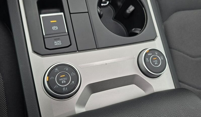 Volkswagen Touareg 3.0 V6 TDI 4Motion DSG Panorama, Hak, Salon Polska, Możliwa zamiana full