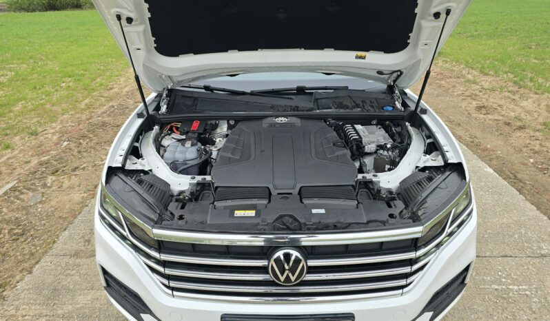 Volkswagen Touareg 3.0 V6 TDI 4Motion DSG Panorama, Hak, Salon Polska, Możliwa zamiana full