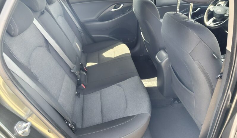 Hyundai i30 Fastback 1.5 T-GDi Automat 7DCT 48V 160KM Smart Salon Polska, Zamiana full