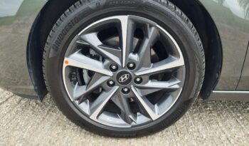 Hyundai i30 Fastback 1.5 T-GDi Automat 7DCT 48V 160KM Smart Salon Polska 41.000 km full