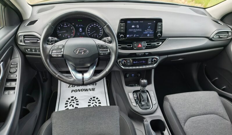 Hyundai i30 Fastback 1.5 T-GDi Automat 7DCT 48V 160KM Smart Salon Polska 41.000 km full