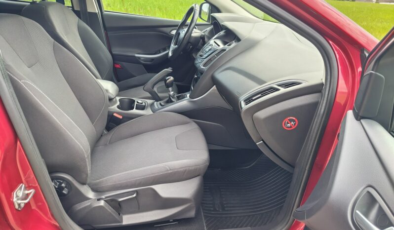Ford Focus TITANIUM 1.6 Benzyna 150KM Salon Polska Serwis ASO Drugi komplet kół! full