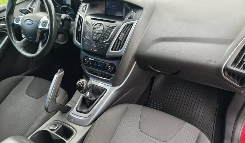 Ford Focus TITANIUM 1.6 Benzyna 150KM Salon Polska Serwis ASO Drugi komplet kół! full