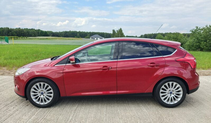 Ford Focus TITANIUM 1.6 Benzyna 150KM Salon Polska Serwis ASO Drugi komplet kół! full