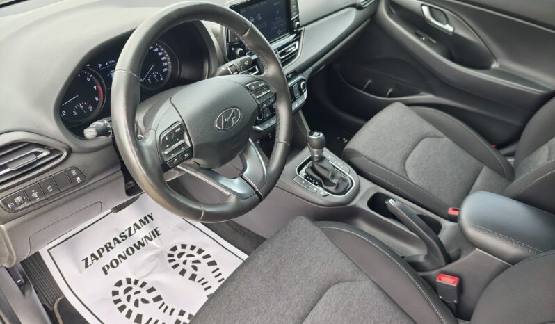 Hyundai i30 Fastback 1.5 T-GDi Automat 7DCT 48V 160KM Smart Salon Polska 41.000 km full