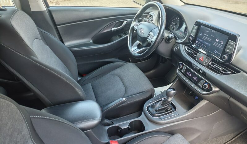 Hyundai i30 Fastback 1.5 T-GDi Automat 7DCT 48V 160KM Smart Salon Polska Zamiana full