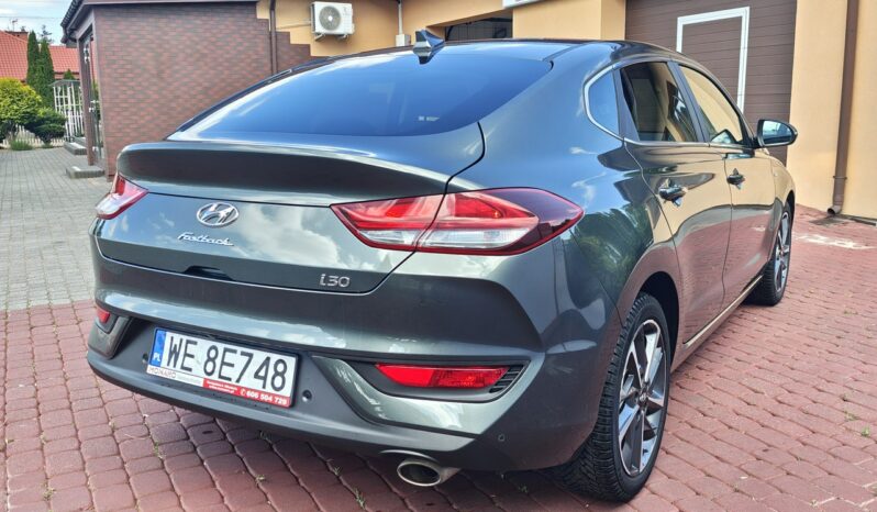 Hyundai i30 Fastback 1.5 T-GDi Automat 7DCT 48V 160KM Smart Salon Polska Zamiana full