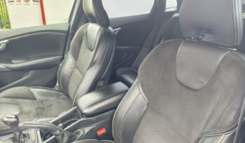 Volvo V40 R-DESIGN 2.0 D2 120KM Harman Kardon Serwisowany, zadbany stan! full