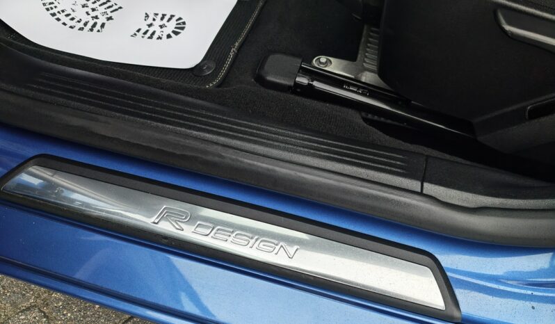 Volvo V40 R-DESIGN 2.0 D2 120KM Harman Kardon Serwisowany, zadbany stan! full