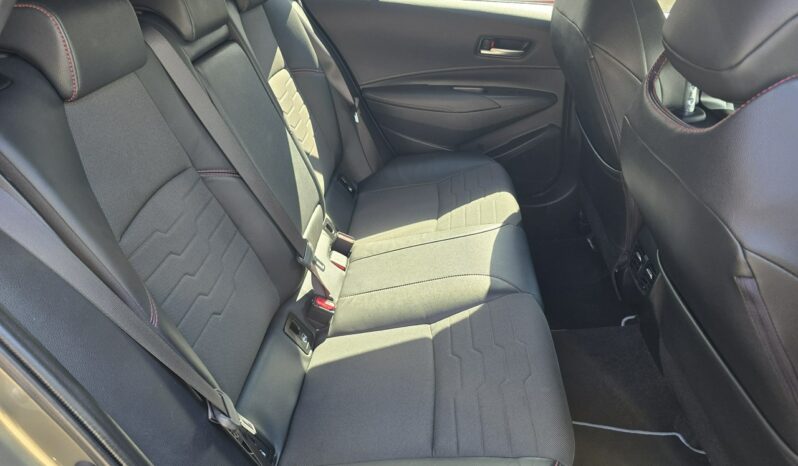 Toyota Corolla SELECTION 1.8 HYBRID Bogata wersja Salon Polska Gwarancja do 3 lat! full