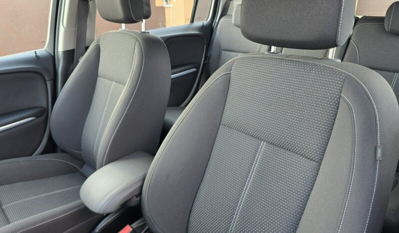 Opel Zafira Tourer 1.6 CDTI 120KM Gwarancja do 3 lat! full