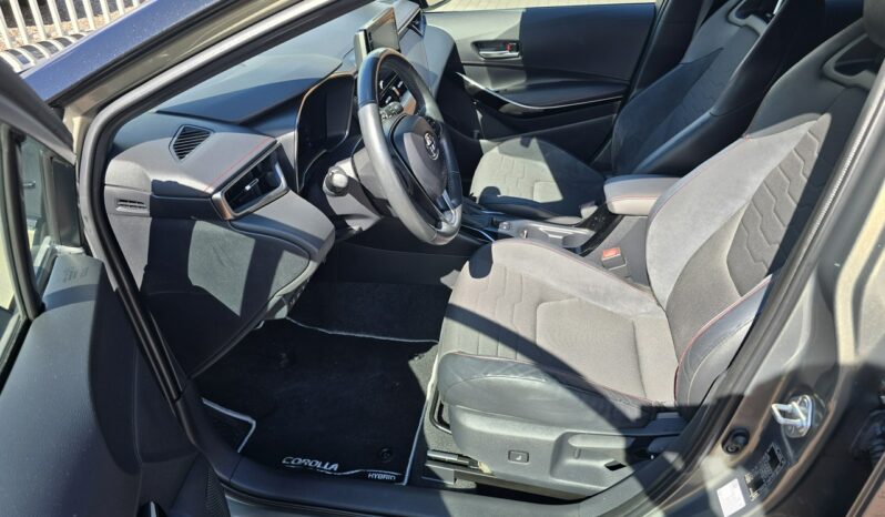 Toyota Corolla SELECTION 1.8 HYBRID Bogata wersja Salon Polska Gwarancja do 3 lat! full