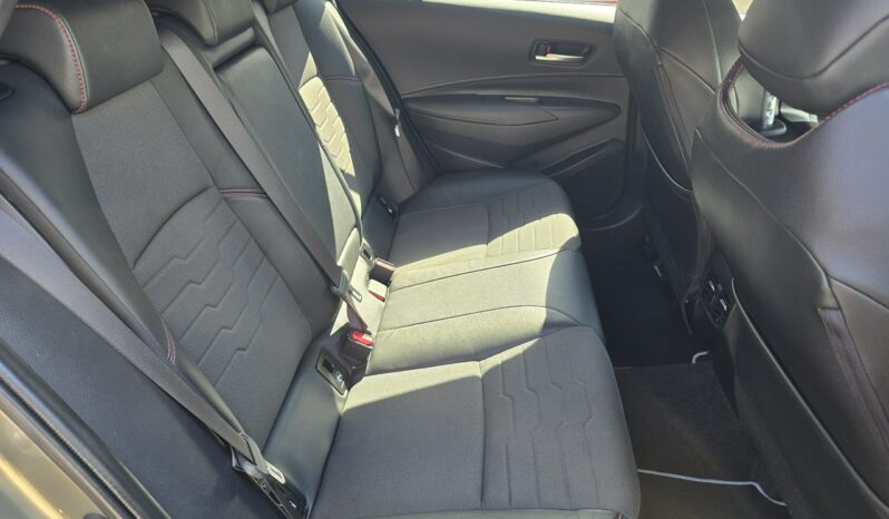 Toyota Corolla SELECTION 1.8 HYBRID Bogata wersja Salon Polska Gwarancja do 3 lat! full
