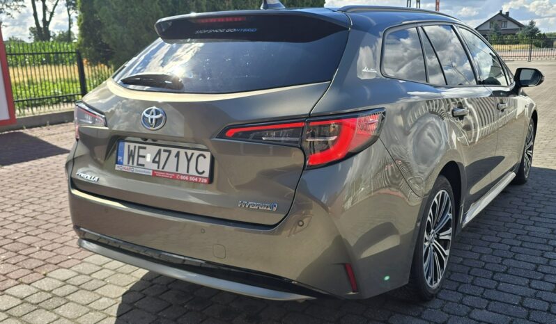 Toyota Corolla SELECTION 1.8 HYBRID Bogata wersja Salon Polska Gwarancja do 3 lat! full
