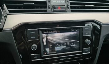 Volkswagen Passat ELEGANCE Sedan 1.5 TSI 150KM Salon Polska Gwarancja do 3 lat! full