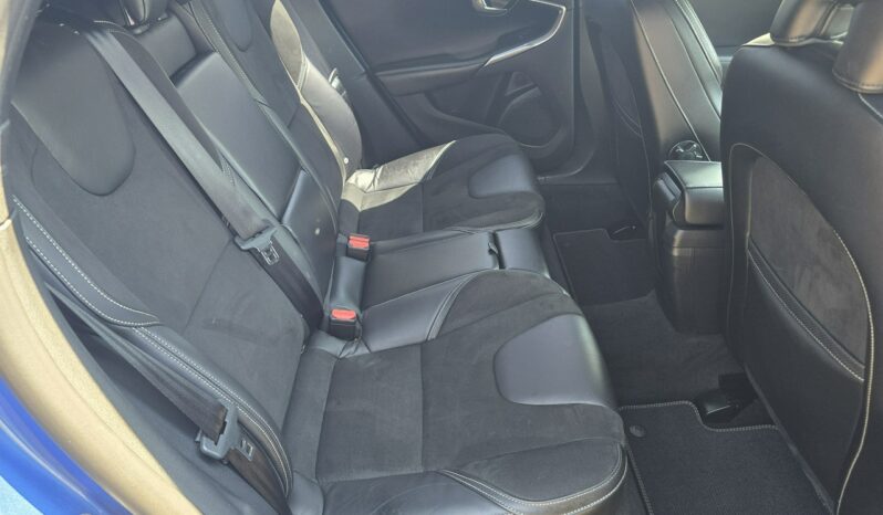 Volvo V40 R-DESIGN 2.0 D2 120KM Harman Kardon Nowy rozrząd Gwarancja do 3 lat! full
