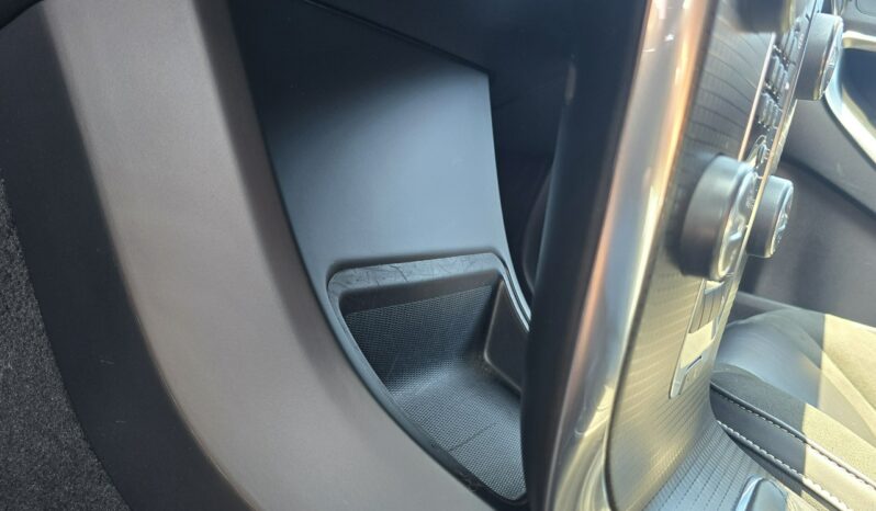Volvo V40 R-DESIGN 2.0 D2 120KM Harman Kardon Nowy rozrząd Gwarancja do 3 lat! full