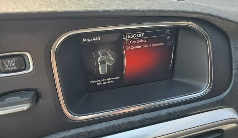 Volvo V40 R-DESIGN 2.0 D2 120KM Harman Kardon Nowy rozrząd Gwarancja do 3 lat! full