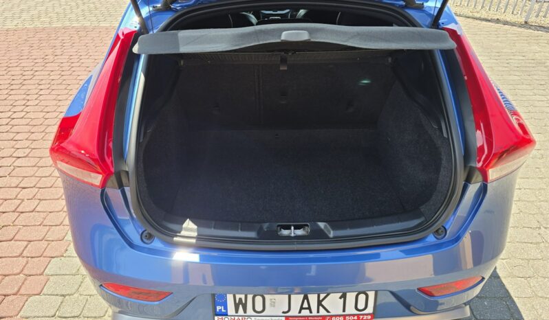 Volvo V40 R-DESIGN 2.0 D2 120KM Harman Kardon Nowy rozrząd Gwarancja do 3 lat! full