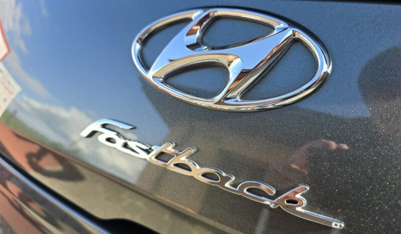 Hyundai i30 Fastback 1.5 T-GDi 7DCT 48V 160KM Salon Polska Gwarancja do 3 lat! full
