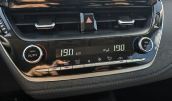 Toyota Corolla Comfort 1.5 VVT-i 125KM Salon Polska Mały przebieg Gwarancja do 3 lat! full