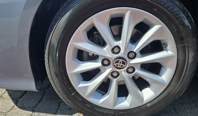Toyota Corolla Comfort 1.5 VVT-i 125KM Salon Polska Mały przebieg Gwarancja do 3 lat! full
