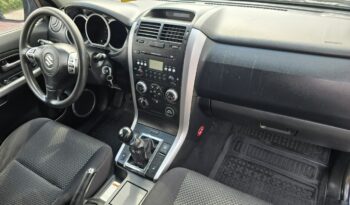 Suzuki Grand Vitara 1.9 DDiS Napęd 4×4 Hak Klimatyzacja Jeden właściciel od 2018 roku full