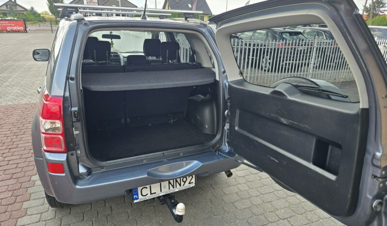 Suzuki Grand Vitara 1.9 DDiS Napęd 4×4 Hak Klimatyzacja Jeden właściciel od 2018 roku full