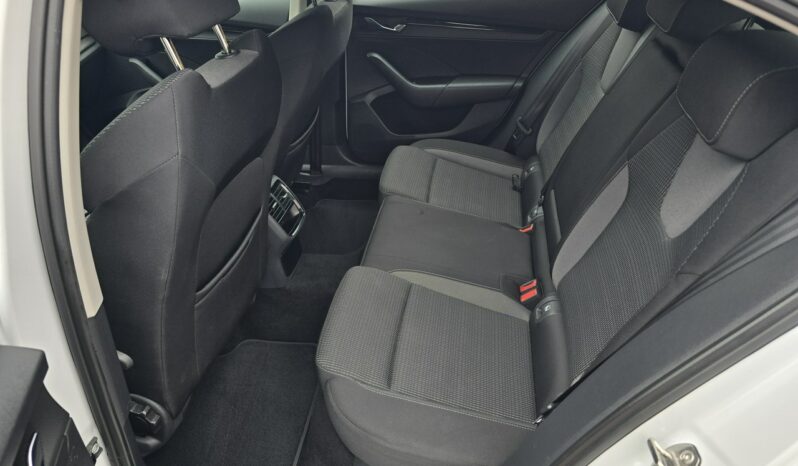 Škoda Octavia 2.0 TDI 150KM Ambition Virtual Cockpit Biała Perła Salon PL Gwarancja! full