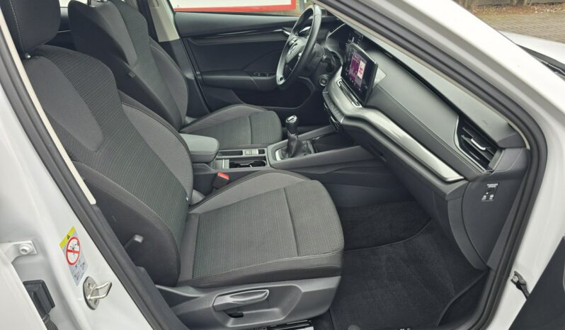 Škoda Octavia 2.0 TDI 150KM Ambition Virtual Cockpit Biała Perła Salon PL Gwarancja! full